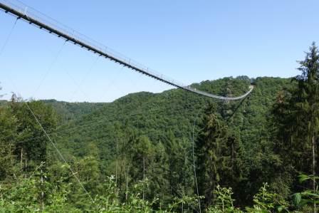 Hängeseilbrücke